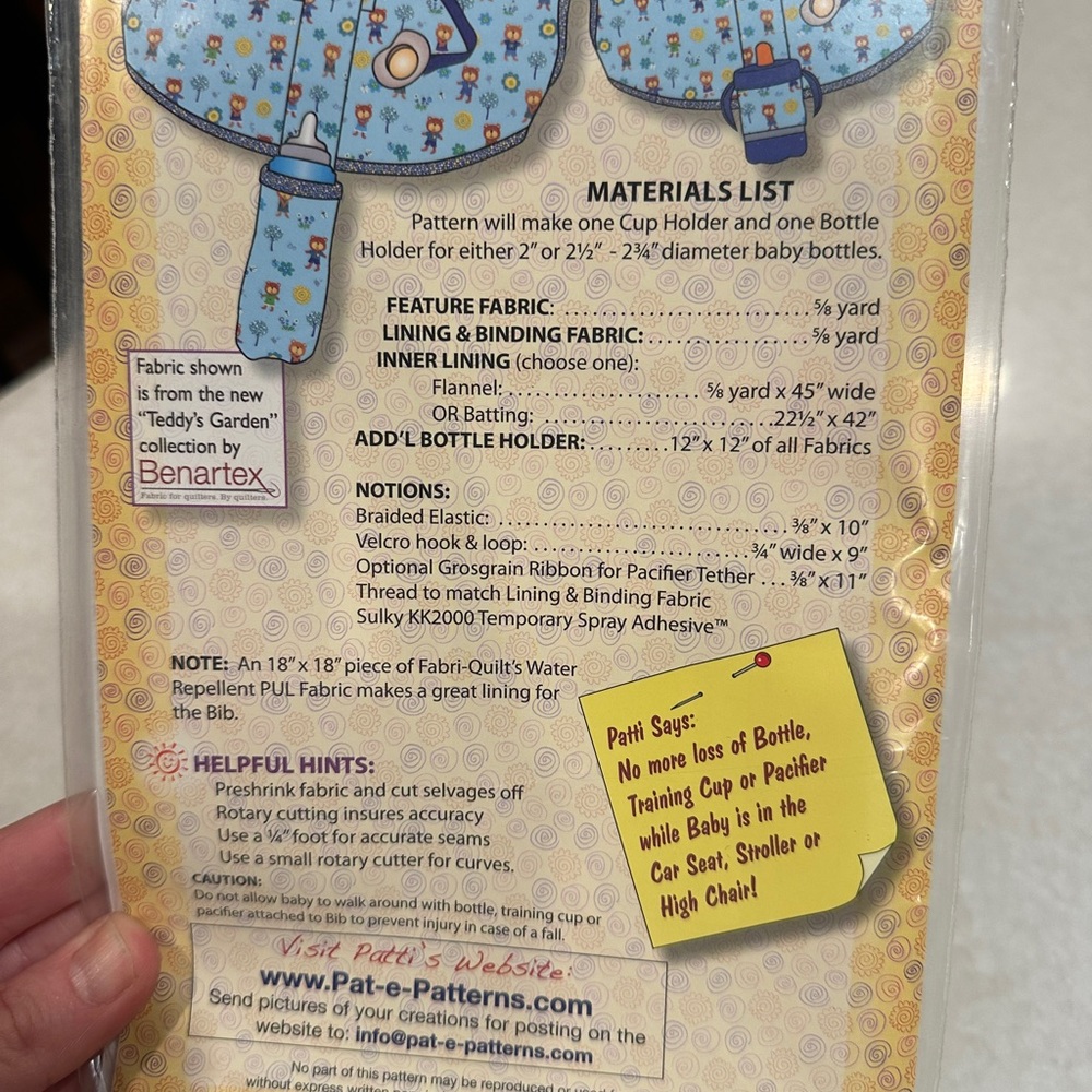 Pat-e-Pattern Bottle-in-a-Bib quilt pattern - Picture 2 of 2